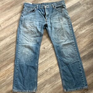 Levi Straight fit 34/30 Good condition